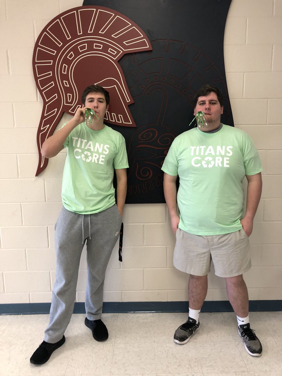 Start the New Year Clean! Here is our Co-President Malcolm Kerr with Jack Harwood repping green Titans Care shirts! Looking good in green!💎✅♻️