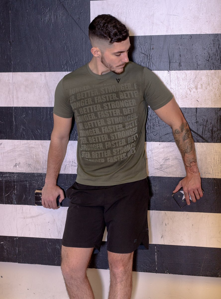 ViewSPORT's tweet image. Don’t look back. 2020 is you Year!
#fitmoms #momwithmuscles #quickworkout #fitnessforlife #fitlife #gymbeast #workoutday #strongbody #fitspiration #getfit #girlswhorun #fitnesswomen #workouttime #youcandoit #personaltrainers #runeveryday #runnersworld #runforfun #fitnessvideos