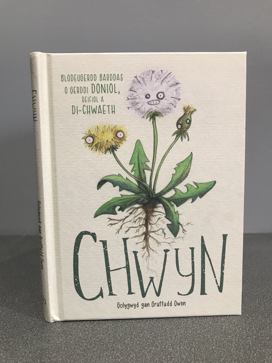 trydarbarddas's tweet photo. Chwilio am rywbeth i godi’ch calon yng nghanol mis llwm Ionawr? #chwyn yw’r moddion gorau i roi’r wên yn ôl ar eich wynebau! 😂 Cerddi doiniol, difiol a di-chwaeth! Gol. @Gruffudd_Owen @LlyfrauCymru £9.95?#chwerthin #dathlu #barddoniaeth #doniol #yagym @BethanMaiArtist https://t.co/eWJ9QXUthJ