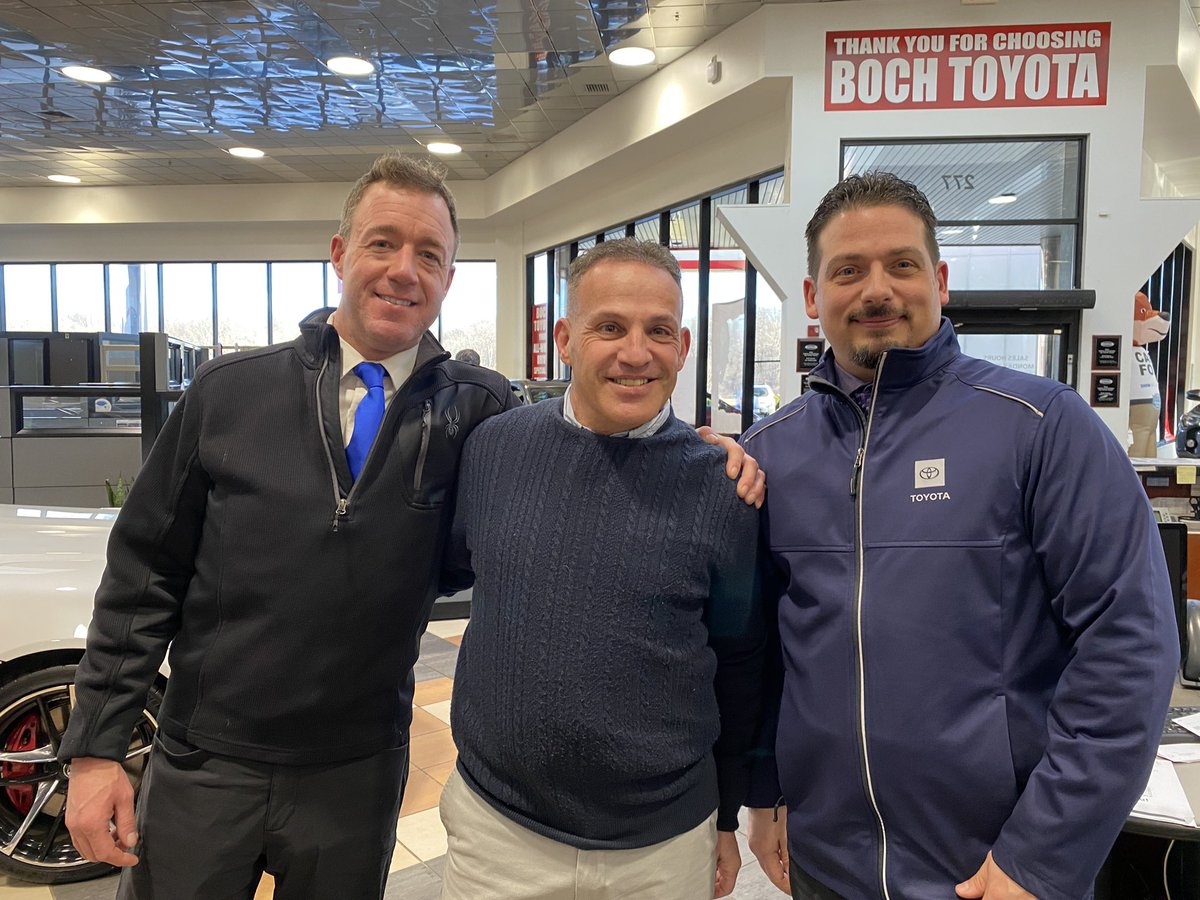 BochToyota's tweet photo. Today we celebrated one of our sales consultants, Mark Greenberg’s, birthday!! Happy Birthday, Mark!! 🥳🎂 We hope you have a great day! #boch #bochtoyota #toyota #happybirthday #birthday https://t.co/1Z0d22wnDf