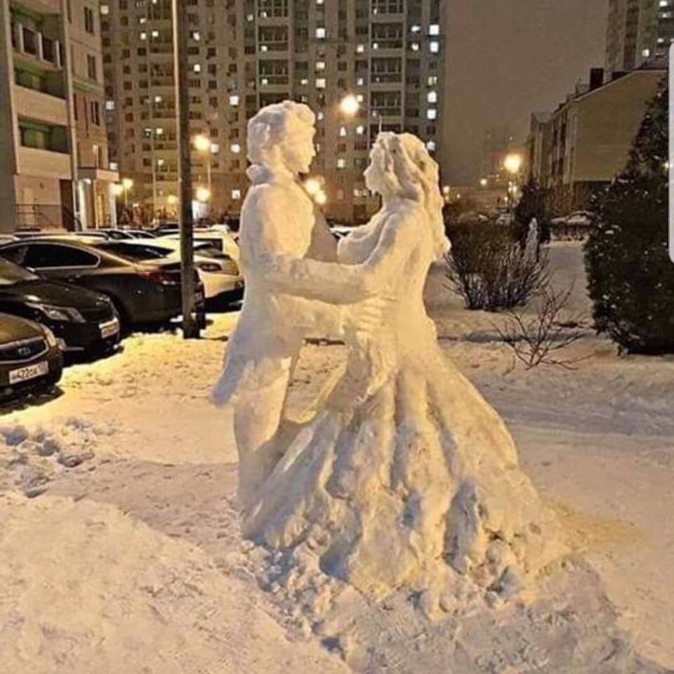 DÖRT MEVSİM olsun KARAKIŞ..
Ne FARKEDER..
Ben..
SENİ
SEVDİM Seveli..
Hiç ÜŞÜMEDİM Ki...!!!
💕💚CENNET GÜLÜŞLÜM💚💕