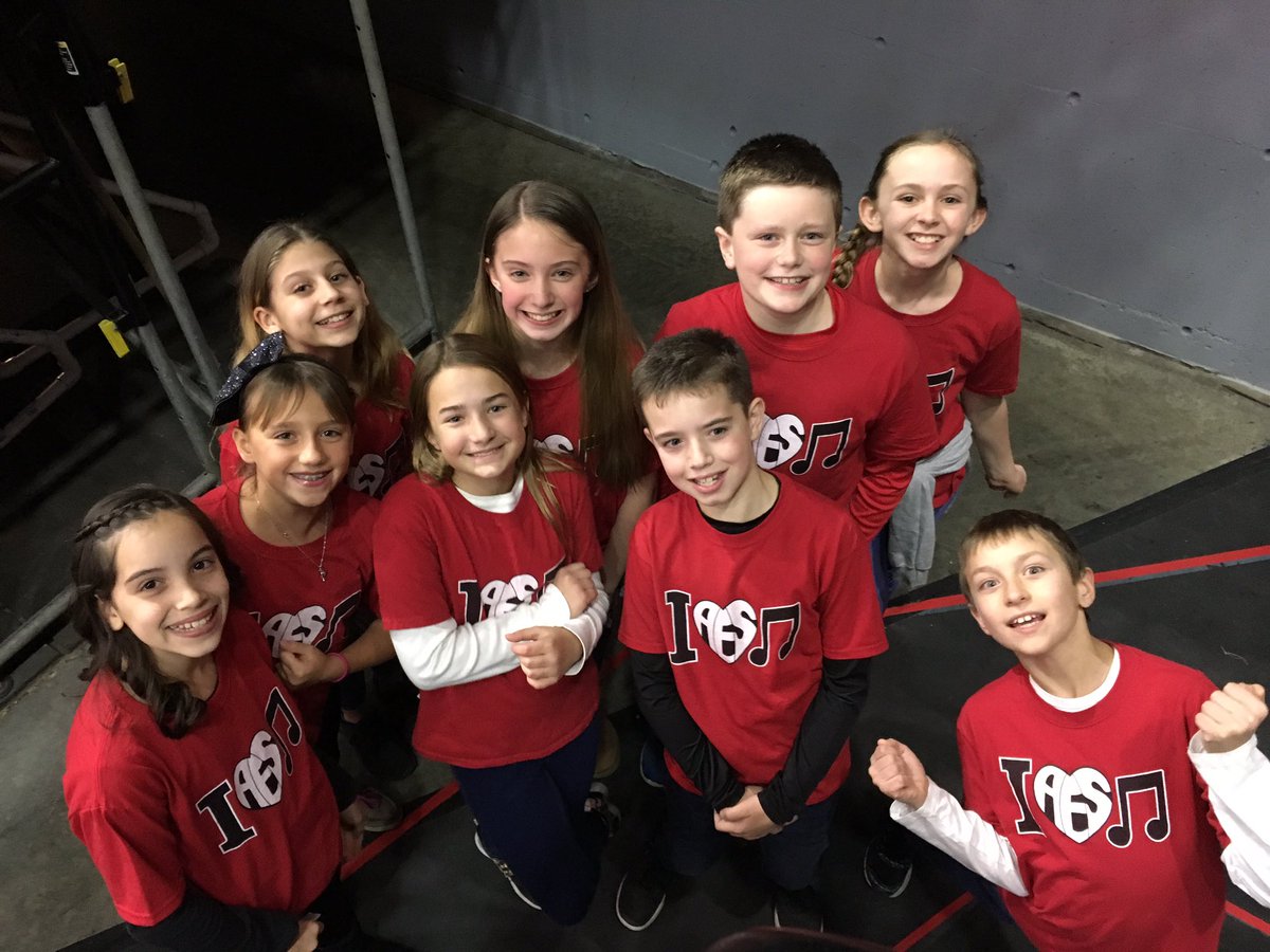 OAElemMusic's tweet photo. Students at AES and OES have been busy performing this winter! Here are some pictures from a hockey game in November, the OA Craft Fair in December, and the Harlem Wizards Game in January! @OAUpdate https://t.co/5N5gLiBST3