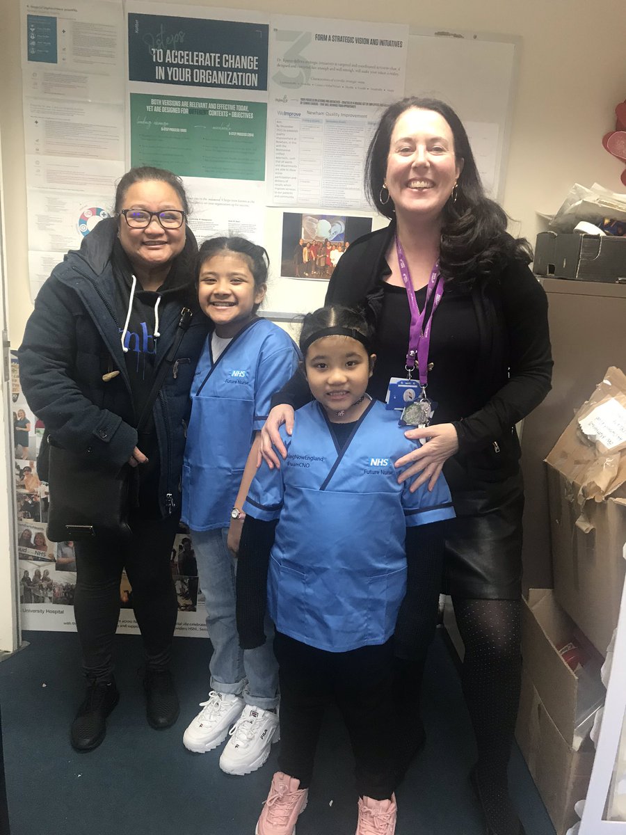CatrionaRowland's tweet photo. It was pleasure meeting our #FutureNurses @NewhamHospital - totally adorable daughters of @sjardiniano1. #MiniShella #TeamCCOT #TeamICU @NewhamICU #YearoftheNurseandMidwife #2020 #TeamCNO @TJHalton @louise_crosby @Percinauld https://t.co/HLCwkXDxiz