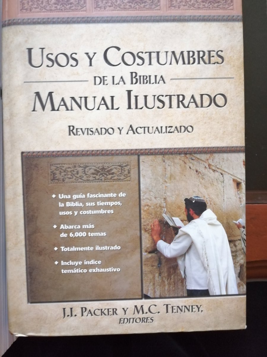 AuroraOcano's tweet photo. ¡Lo que me acaban de regalar! Estoy agradablemente sorprendida. 🤗😁😄 @La_nogalitos https://t.co/hR82xndQrN