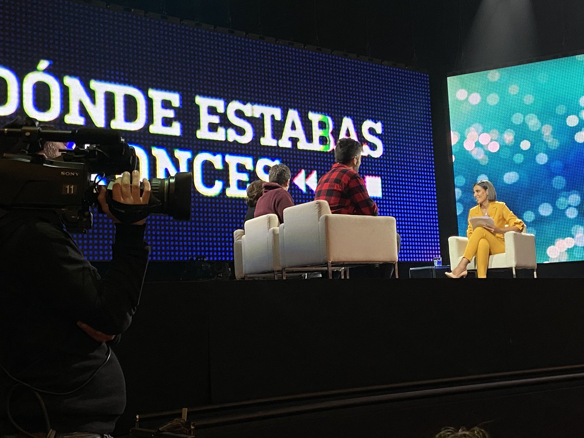 mundoplustv's tweet photo. Ya puedes ver en nuestro Facebook las fotos del photocall y de la Gala #DondeEstabasEntonces que ayer estrenó su tercera temporada https://t.co/8T9NkrRZyI #GalaDEE https://t.co/U8a4tJ4gfu