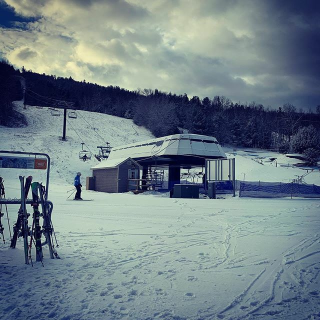 stephiskis's tweet photo. Change of scenery. https://t.co/TlR36asmPP https://t.co/qi9BcZkG02