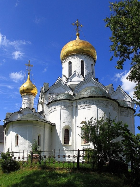 Собор в звенигороде Собор в звенигороде