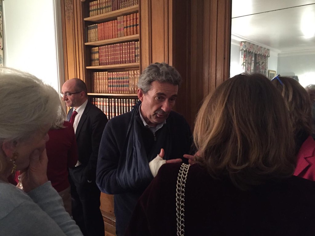 fromantin2020's tweet image. 💡Quel nouveau cadre de vie avec le projet des @AlleesdeNeuilly 🌱? 

Nouvelle réunion d’appartement en présence de 50 neuilléens pour expliquer la transformation d’une autoroute urbaine en une avenue apaisée 🛣#Attractivité #Architecture #EspacesPublics #Municipales2020