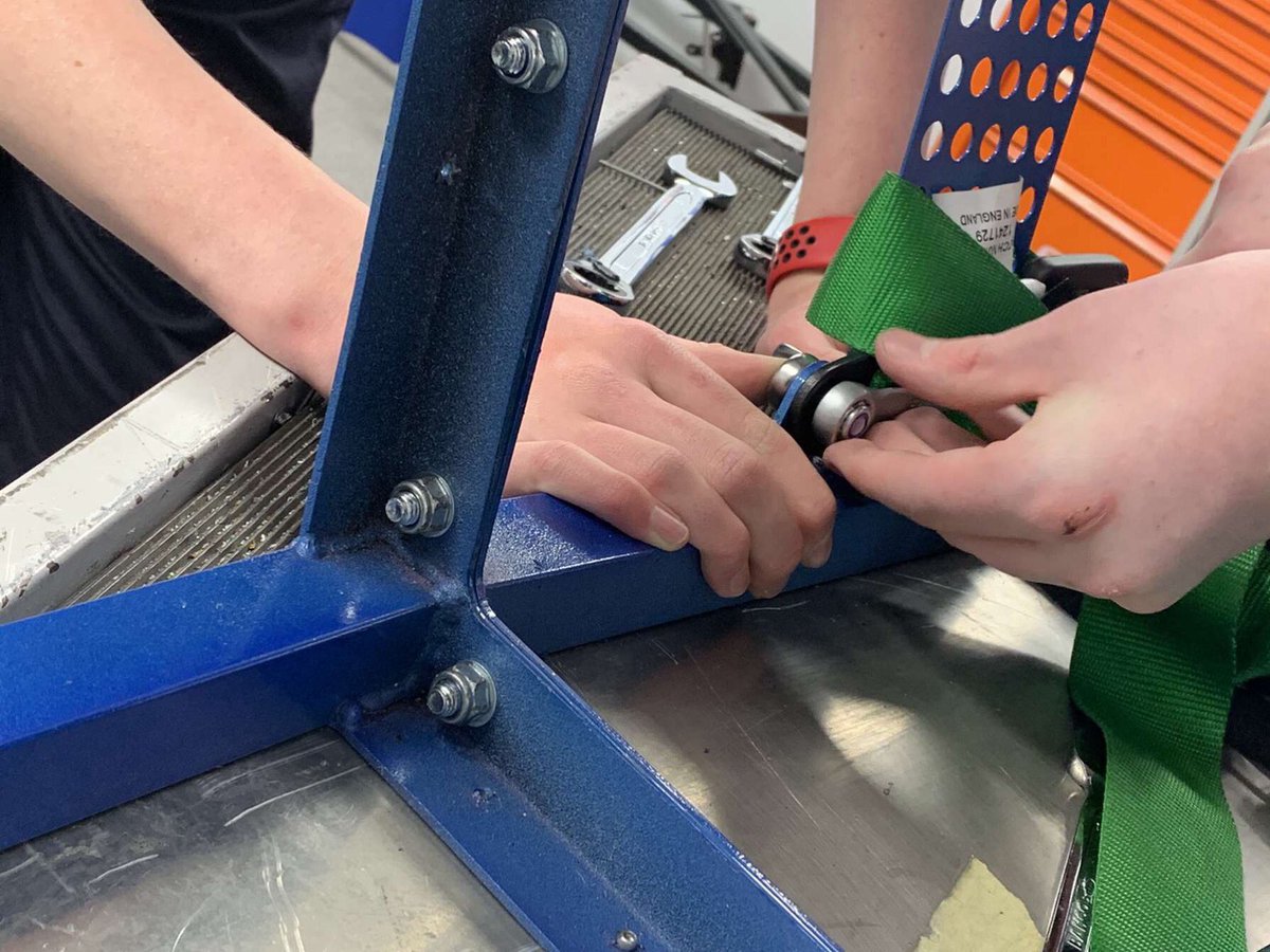Seat belt getting fitted for the up coming race 👍