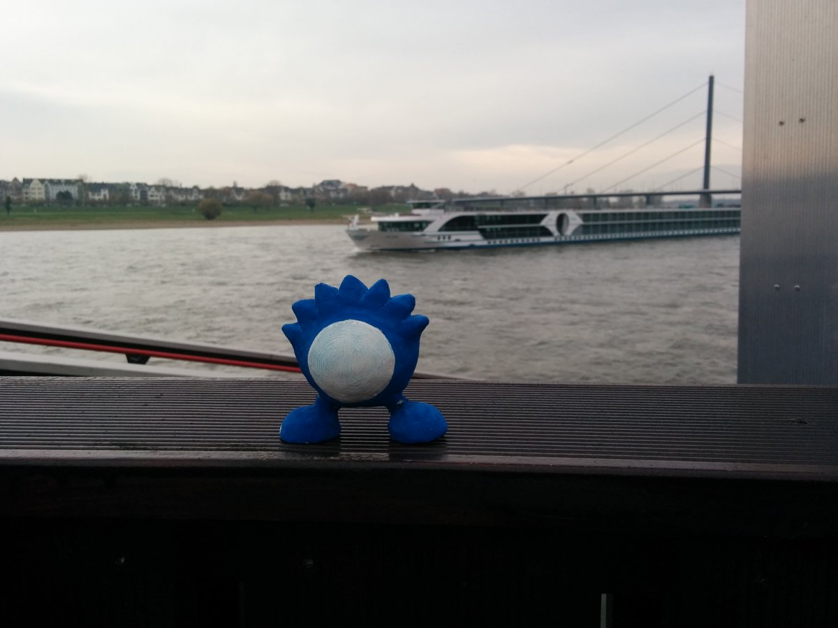 NewsMeBack.com domain is for sale. You can place your bid on <a href="/Flippa/">Flippa</a>
#domain #sale #domainsale #domains #news #bid #auction #domainname #domainers #DomainNameForSale flippa.com/10386345-newsm…