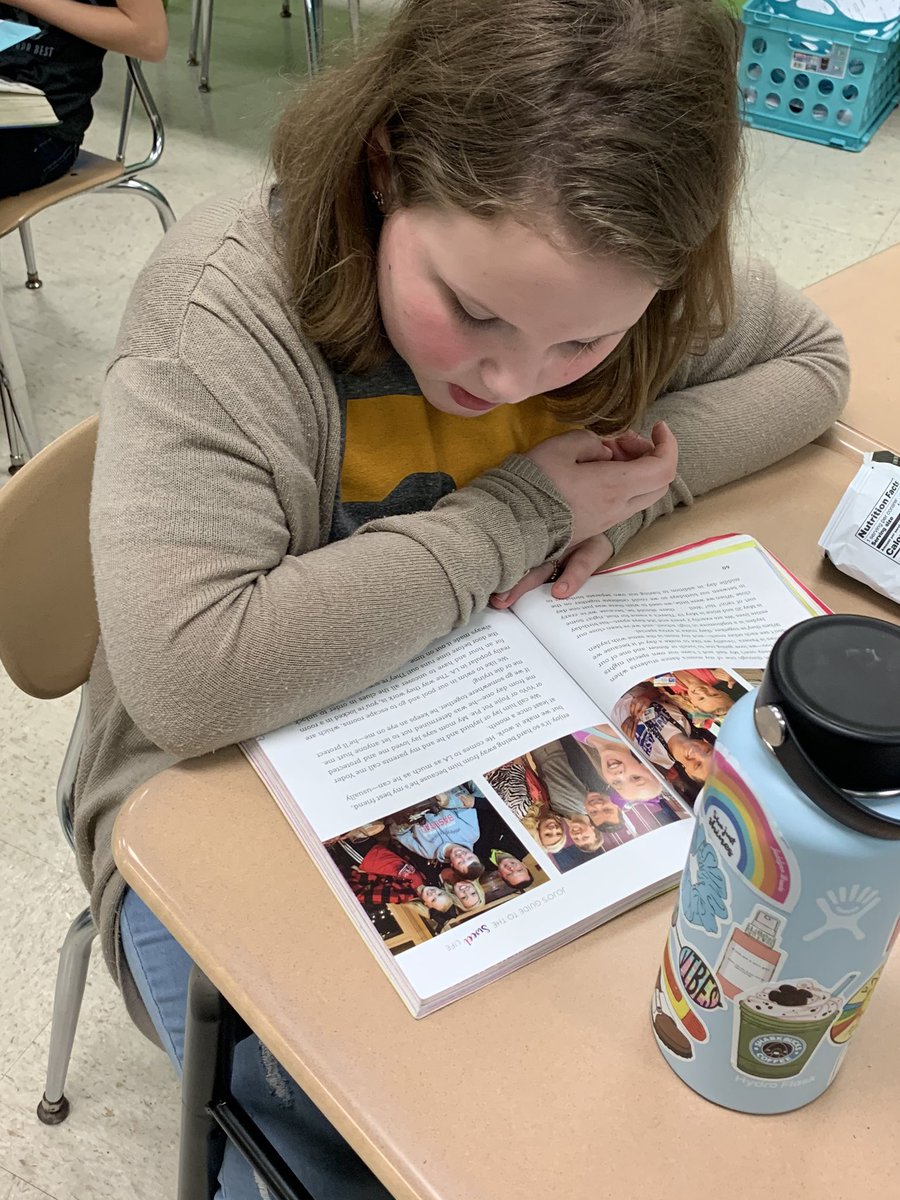 holt_RHS_MathIn's tweet image. There’s just nothing quite like a good book! @LES_Panthers #fifthgradereads