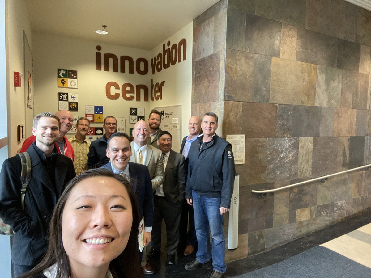 lucyluroberts's tweet photo. What a pleasure it was to see the @CityofFolsom and @flcfalcons Innovation Center and MakersSpace! There is a lot of innovation happening in Folsom and in the @selectsac region! Thanks to Phil Scott with the Greater Folsom Partnership for inviting us! ππ€ #ilovemyjob #selectsac https://t.co/whm9hcH2bv