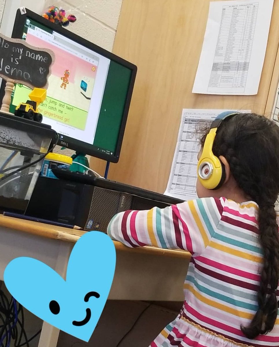 Technology in our classroom. We have access to our classroom desktop computer and our school iPads. It helps to motivate students and allows them to learn and share their understanding in fun and unique ways.

#technology #exploreplaylearn #learningtogether #starfall