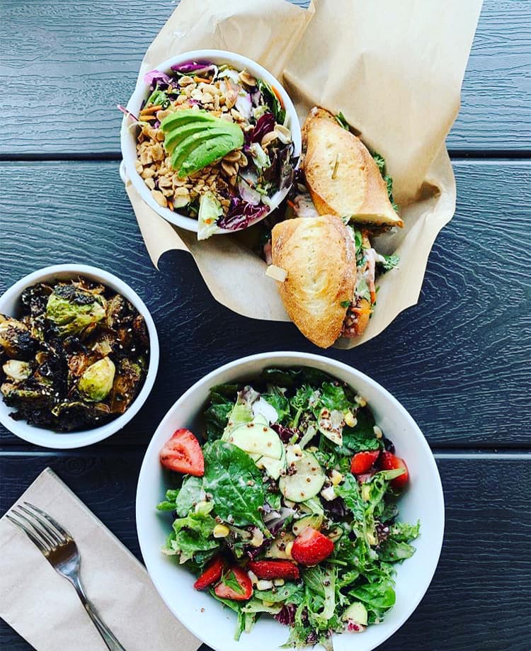 Yum never looked so good. 📷: @accordingtolaura #denver #delicious #healthyfood #milehighcity #healthyeating #yummy