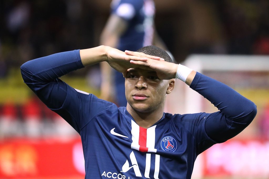 KMbappe's tweet photo. MOOD...🔴🔵 #ASMPSG 
•
•
☕️x🍞 https://t.co/VTRuXcOiFh