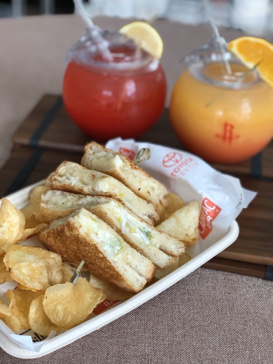 TC_Chefs03's tweet image. #HTX is serving Creamy Gooey Grilled Cheese Sandwiches. Jarlsberg, Fontina &amp;amp; Provolone cheese stuffed with a shallot and leek reduction. Stop by section 115 @toyotacenter before you take your seat for the @houstonrockets vs @trailblazers game. @levy.restaurants