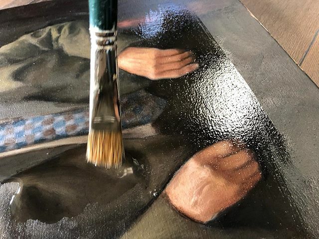 Some varnish action in the studio; always the best day!
.
.
.
.
#art #painting #varnish #varnishday #oilpainting #commission #portraitpainting #kc #kansascityart #kcart #leessummit