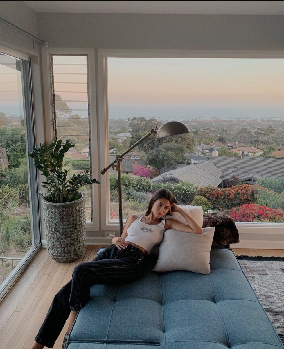 angel43880754's tweet photo. Living my best life #sugarbaby #sugardaddy #venmo https://t.co/9SDUk0DIR6