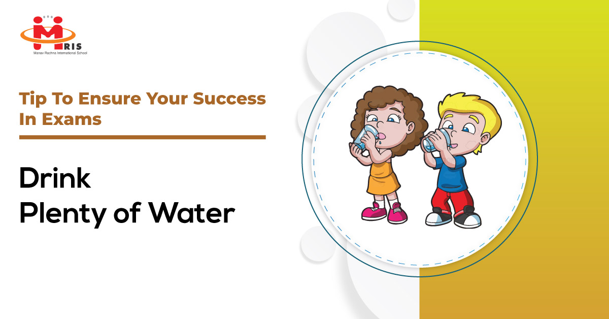 MrisEdu's tweet photo. Staying hydrated is necessary for your brain to function well and add to your positive mood. Make sure that you drink plenty of water during your preparation and on the day of exam as well.

#ExamTip #ExamTips #CBSE https://t.co/QP6Ls3G1K7