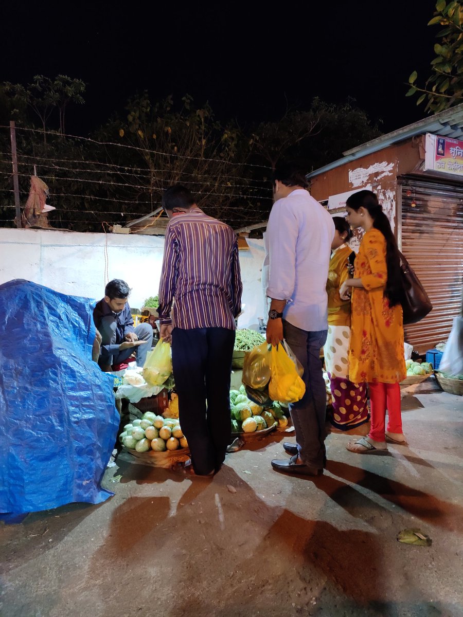 dharmeshbarai's tweet photo. From where these #singleuseplastic coming? Which actual not allowed to manufacture, how they entered in Maharashtra. @CMOMaharashtra @PawarSpeaks @OfficeofUT @AUThackeray sir please look, we need our city #PlasticFree @navimumbaicv @Navimumpolice @CIDCO_Ltd @mybmc @fayedsouza https://t.co/YMuPR93wN9