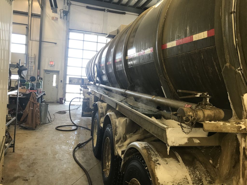 zone_truck's tweet photo. TZ GP has steaming capabilities!! We steamed out our 1st tank today so we can safely perform a B620 tank inspection in this unit.
Call today if you are in need of a tank cleaning!!!
#truckzone #adaptability #steam #B620 https://t.co/iMg4LfskLK
