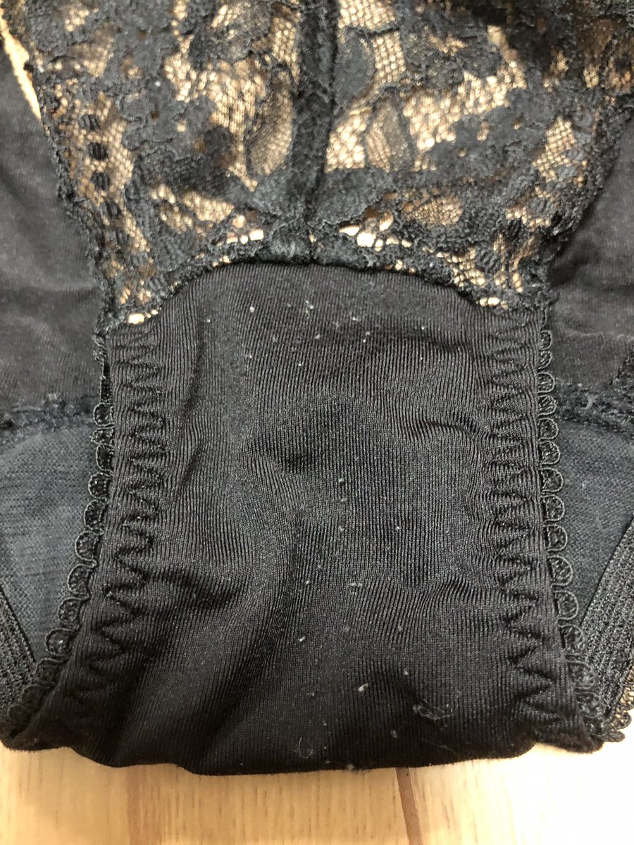 NjZbh's tweet photo. No.13ワコールパルファージュブラd65ショーツM。普段から着用している。下着です。5000円 https://t.co/9F8axZs473