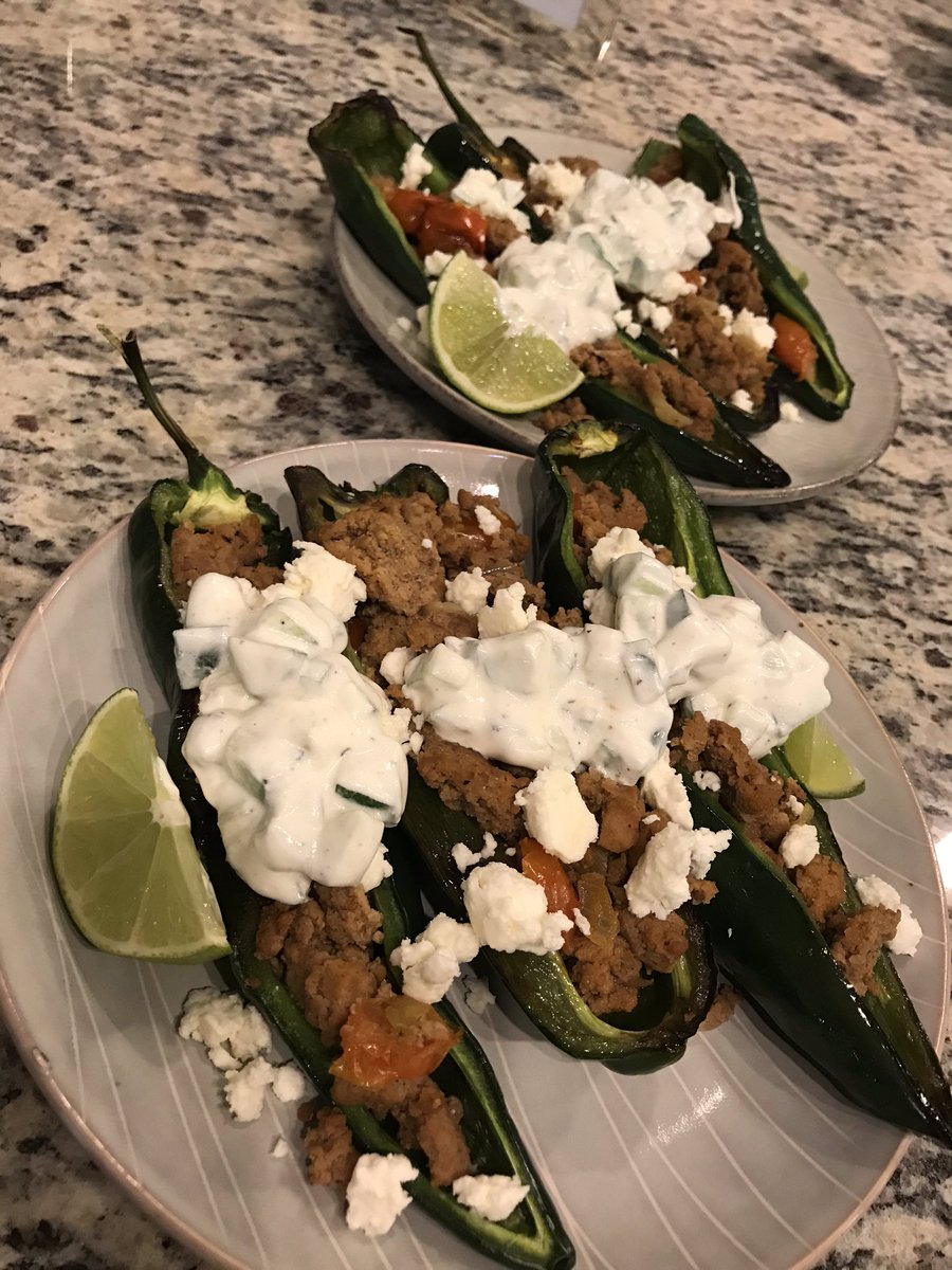bonitaxlinda's tweet photo. Piri Piri Turkey Stuffed Pepper with creamy cucumber sauce
#ChefLin https://t.co/67lv1vEqQE