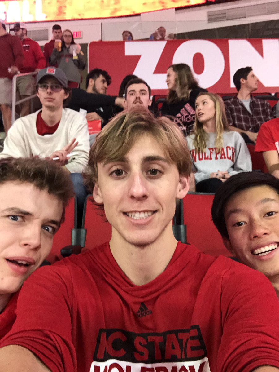 NickMruk's tweet photo. #stengthinthepack https://t.co/g15aqCWFHo