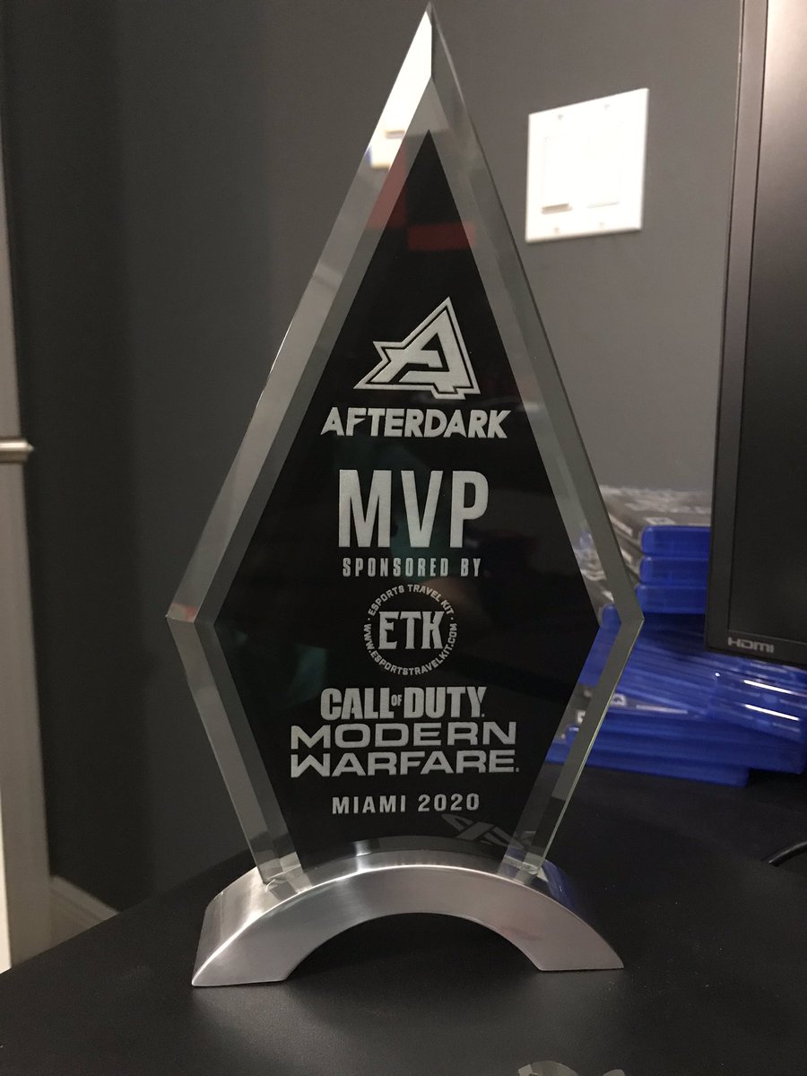 AFDeSports's tweet photo. Who is taking home the #AFDMVP Trophy with $100 extra this week sponsor by @Estravelkit https://t.co/VmLKaJ86Or