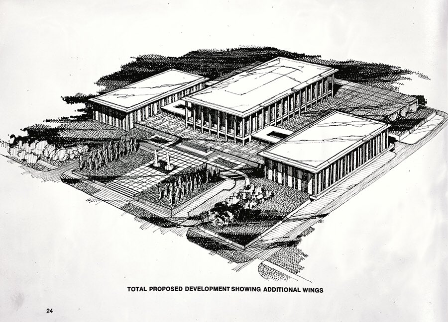 LSHennessy's tweet photo. The original plan for the National Library of Australia included additional wings for optional later expansion. The space on either side of the main building is still free. With a half-Billion proposed for further War Memorial expansions, I know where I’d rather the $ go. #auspol https://t.co/0JhTFO4GRg