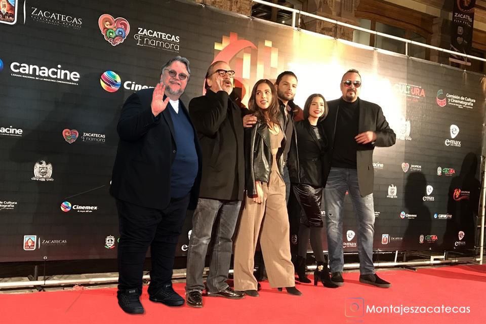 vicentegtz's tweet photo. Oiga @Julianhernand19 fue su amigo @RealGDT al Festival Internacional de Cine en Zacatecas #FICZAC y no me aviso? Se pasa! 🤡 https://t.co/LpnRPFQ3eg