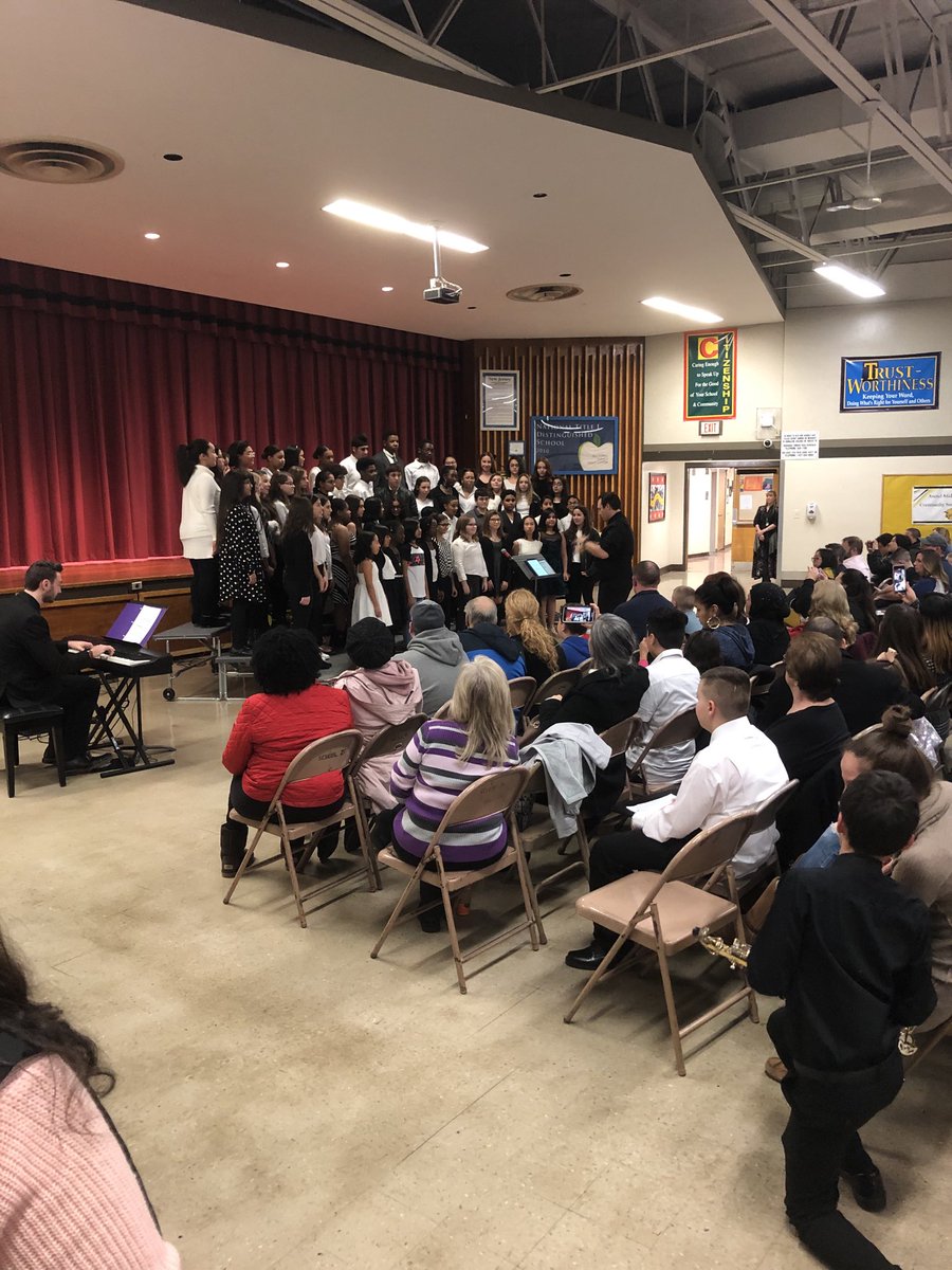 Congratulations to our students on an outstanding Winter Concert, in front of a great crowd. It was a very entertaining show!
#TeamWildcat #artsineducation