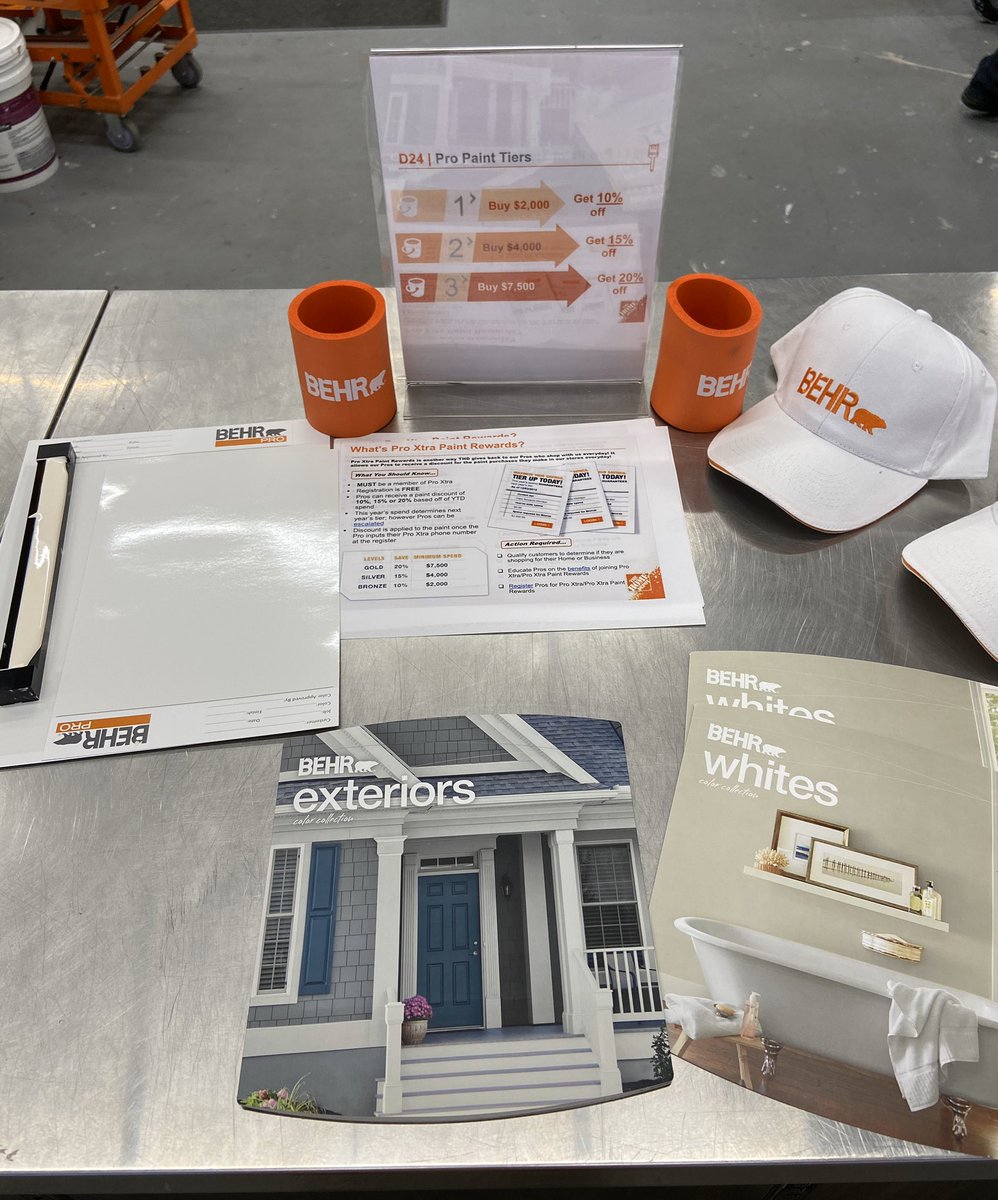 Maira_THD's tweet photo. Meet our new Behr Rep, John, during  our Pro-Sample Sheet Demo; talking Pro business @0935. Thank you Team! https://t.co/4b0tmpgxrs