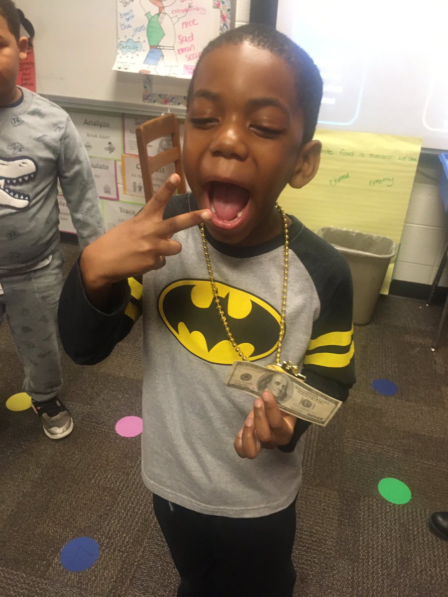 Ms Beasley’s First Graders celebrating 100 Days of School #100dayssmarter <a href="/dl_sims/">D.L. Sims Elementary</a>