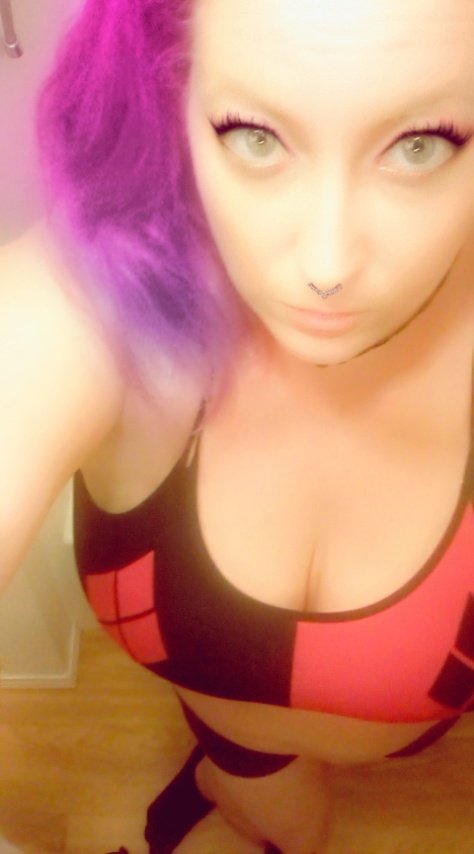 2UsUrSeethru's tweet image. Feeling naughty while listening to my favorite men #singleasf #readytoactafool @MAYDAYMUSIC @ITSBERNZ @JellyRoll615  @Wrekonize @Potluck1Ton