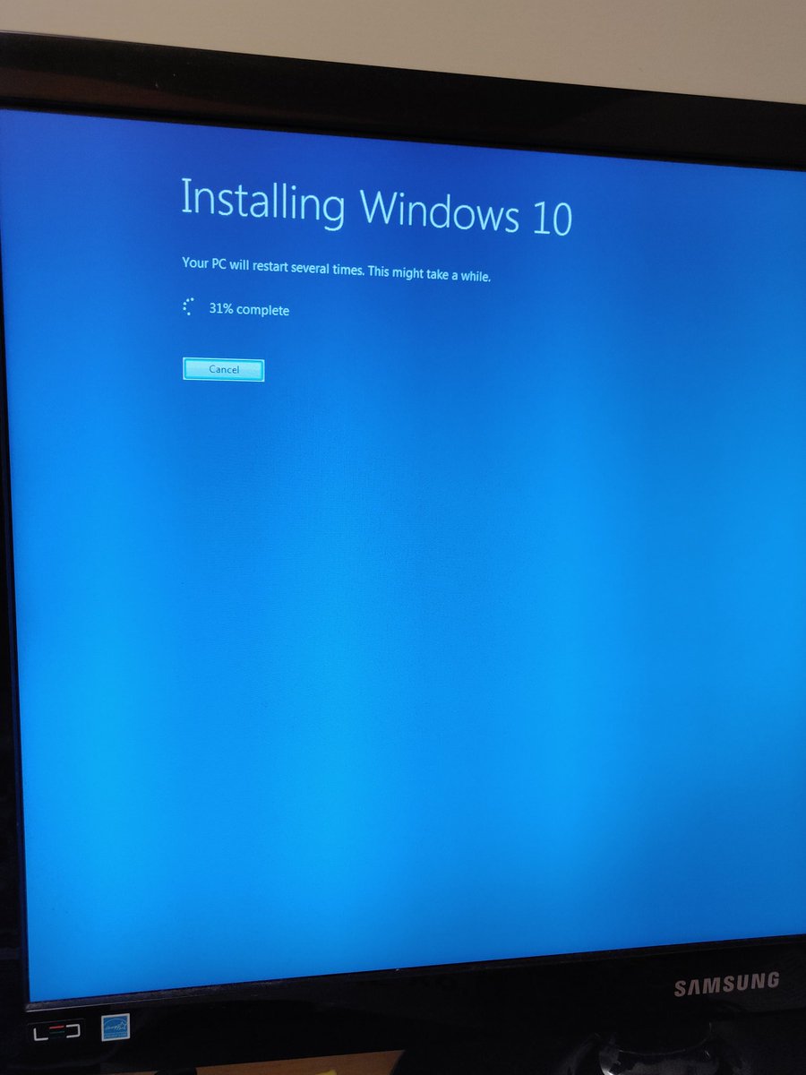 wai2cool's tweet image. As a longtime #Windows7 loyalist, today is a sad day 😤😤. #RipWindows7 #Windows10Upgrade #pcmasterrace