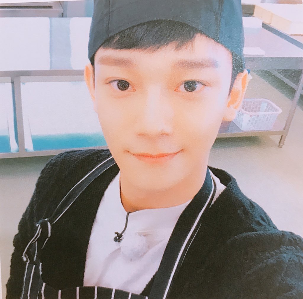 smugg_hobi's tweet photo. we support you jongdae, you are and you will be part of exo, whatever you do, we will always support you, congratulations on having the courage to say that you will marry
#ChenWeLoveYou
#CHEN_탈퇴요구_취소하라
#armysuportchen https://t.co/gXyXDKq7iE
