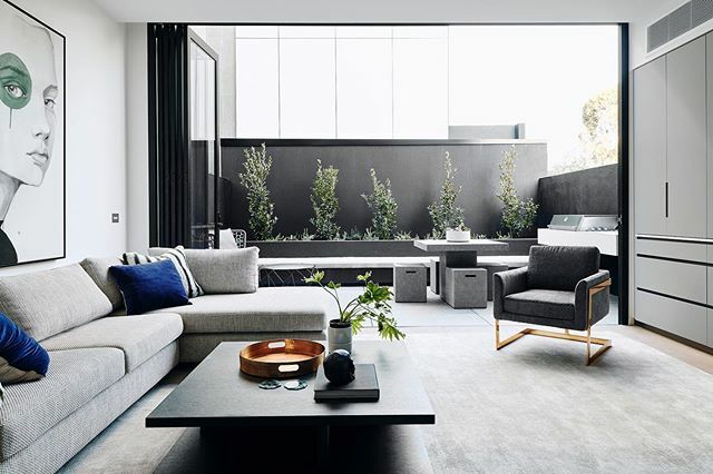 Parkville by Oliver Hume @parkvillebyoliverhume. A beautiful vertically flowing space, compliments to @dko_architecture ift.tt/3agGA34