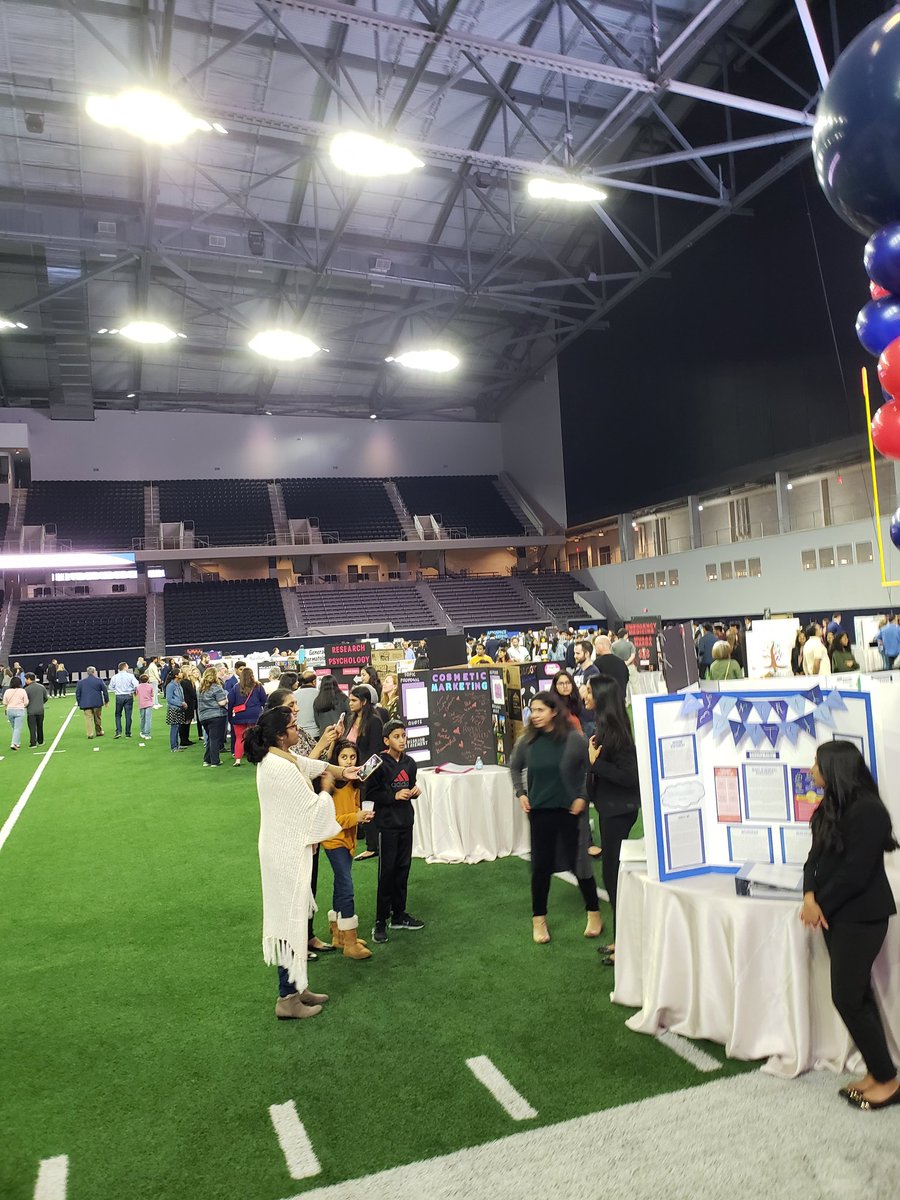 bonjourwalters's tweet image. Centennial ISM students have prepared all year for tonight&apos;s ISM Research Showcase! So proud of all they&apos;ve accomplished! @Cen10titans #titanslearn