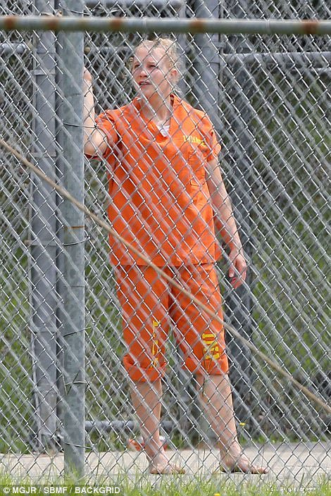 WillMonox's tweet photo. @DanielD53595001 @WendyMeer11 @AmandiOnAir #RealityWinnerCheck #FreeRealityWinner #RealityWinnerIsAHero #FaceRealityWinner #StandWithRealityWinner #RealityWinnerIsAPatriot #RealityWinnerInjustice #RealityWinnerMiscarriageOfJustice #RealityWinnerShero #RealityWinnerPatriot #RealityWhistleblower #RealityBlewTheWhistle4USA https://t.co/WmXaUWe27k
