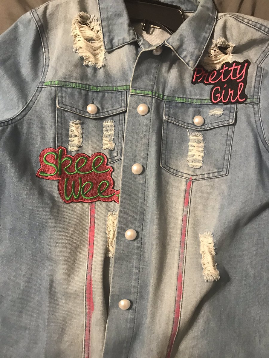 CCWilliams1908's tweet image. If you didn’t know, now you know. 💗💚💗💚 #AlphaKappaAlpha #MuKappaOmega #112YearsofServicetoAllMankind