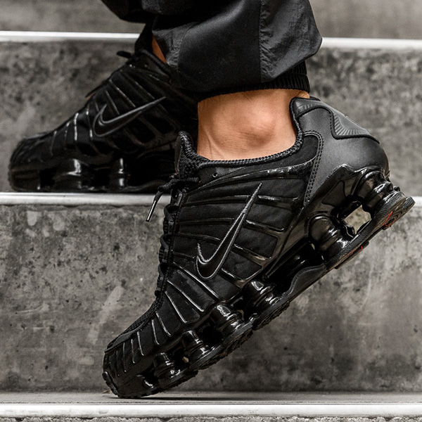 Kicks Deals on X: Kicks Deals on X: