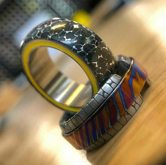 CopperCloudsc's tweet photo. So many cool materials here, which is your favorite?

Reposted from @blackbadger Really nothing in this picture was intended to be used in jewelry design ;) Funny how that works out, changing the context of industrial materials. 
#blackbadger #blackbadge… https://t.co/ukk3Ewh4m3 https://t.co/5Rea6LWnuL