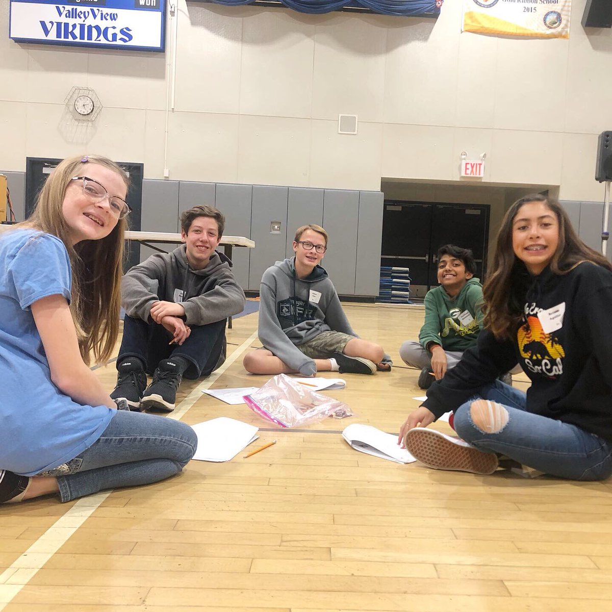 MNMSorg's tweet image. Valley View Middle School kicking off the semester with a week of Changemaking! These Vikings are ready to lead their peers and leave a legacy of positive change on campus🙌