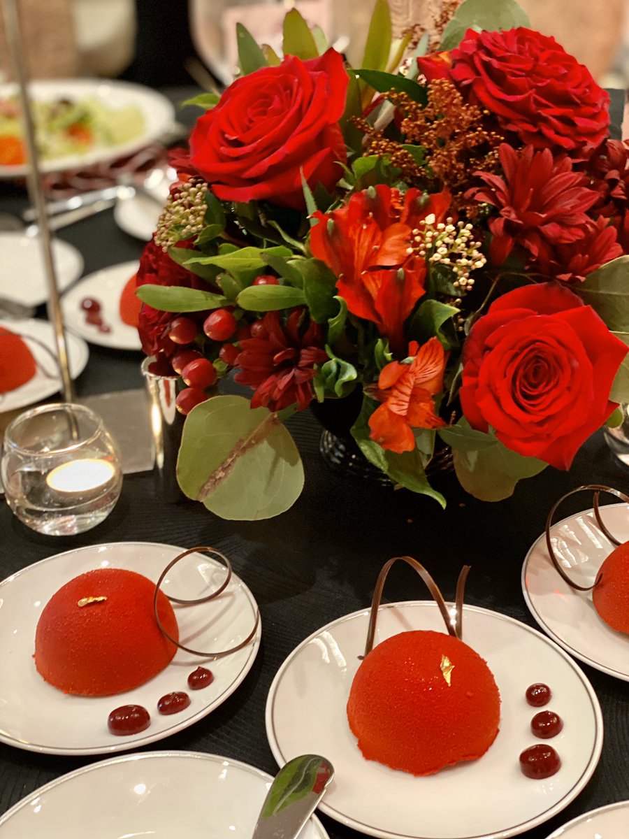 LatinasGoRed's tweet photo. #BryantAwards is tonight. @ahahouston https://t.co/dPPxD7ga0A