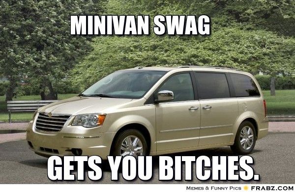 AmyMarie2020's tweet photo. That champagne though
#minivan #dadbod #hotdad #minivanlife #storage #trunkspacelife https://t.co/mNQb9uQtZa