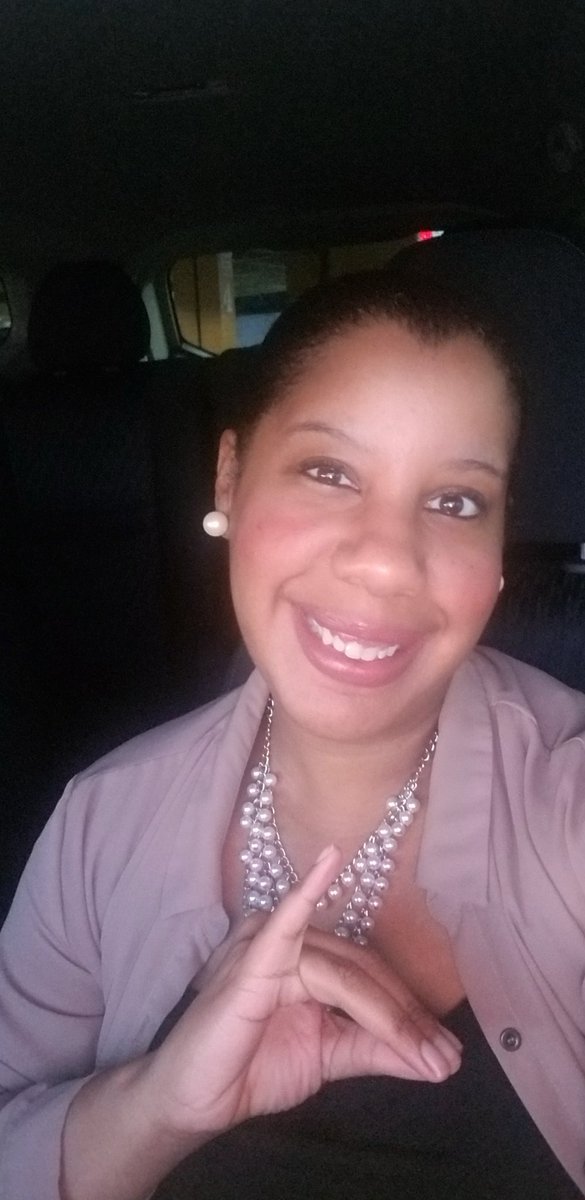 SameBritDiffDay's tweet photo. Happy Founder's Day to all my sorors of Alpha Kappa Alpha Sorority Inc!!!! #SkeeWee #J15 #AKA #112yearsofservice https://t.co/ZeNQl7AIkm