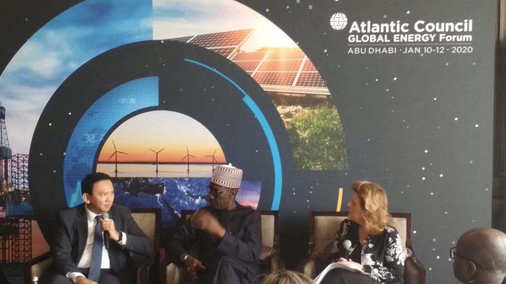 Menjadi pembicara di “Atlantic Council Global Energy Forum 2020” yang digelar di Abu Dhabi, Uni Emirat Arab 11 Januari 2020, pada kesempatan tersebut saya sampaikan bahwa Pertamina sebagai national oil company bercita-cita untuk mewujudkan penyediaan energi berkelanjutan.