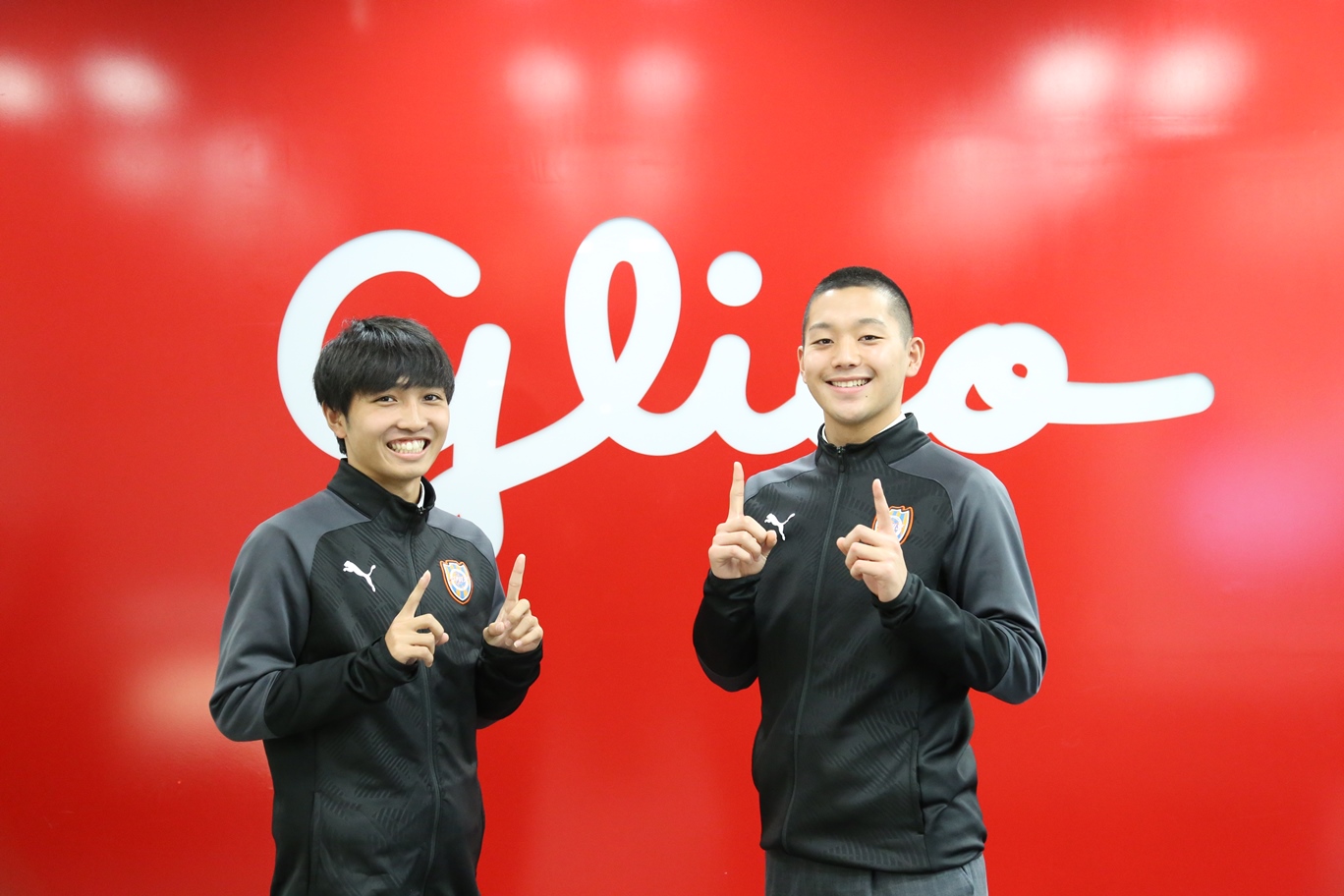 Glico Pr Japan エスパルスユース選手ご来社 清水エスパルス のユース川本梨誉選手 成岡輝瑠選手が梅田オフィスにご来社 両選手とも14歳の時にglicoチャレンジツアーに参加され 当時の経験と振り返ってくださいました これからもglicoはココロと