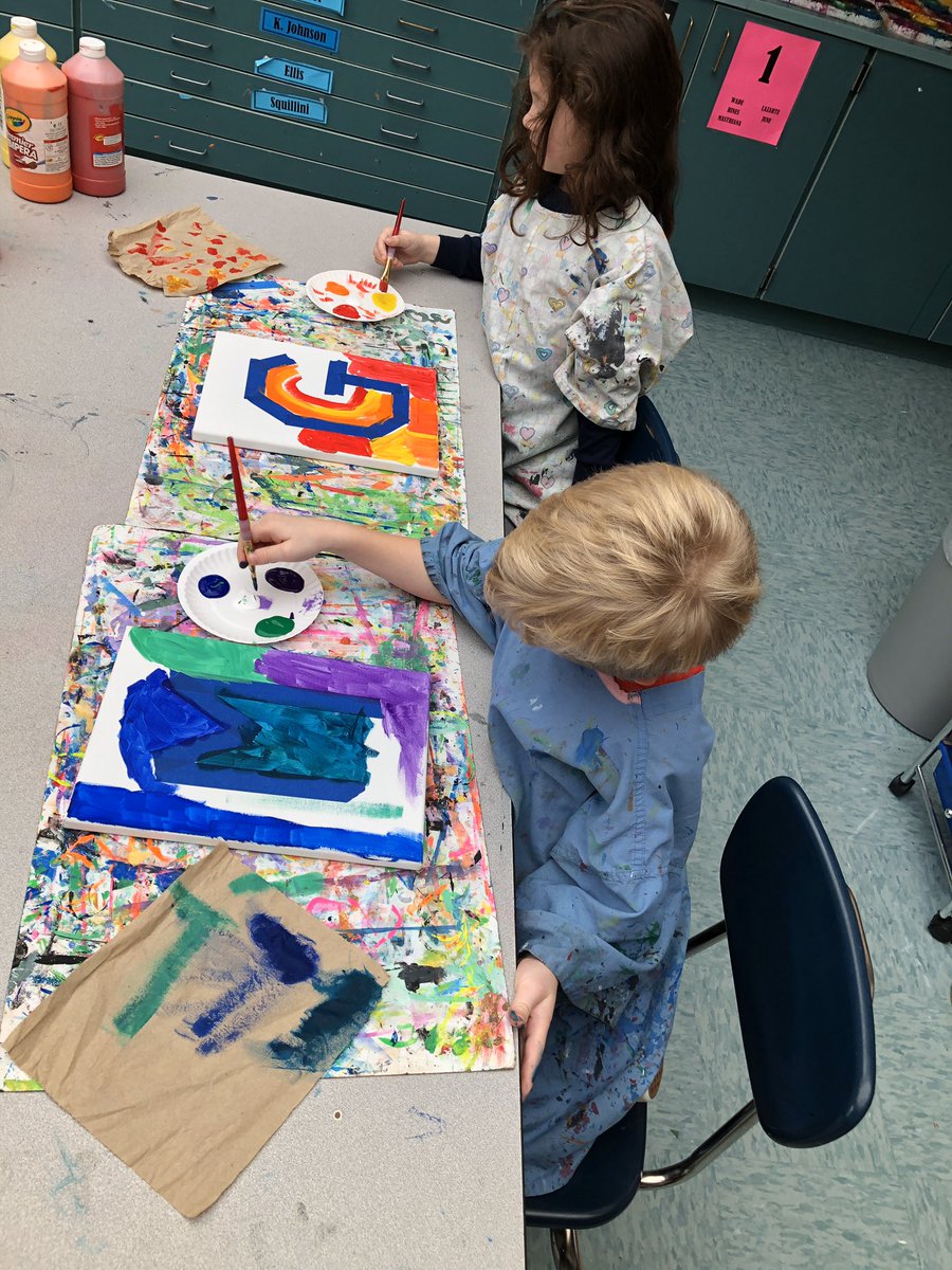 ECESArt's tweet photo. - PBIS Excursion Day with these two awesome artists! @EastClaytonElem #PBISfun #200stampers https://t.co/Qit0atOZ07